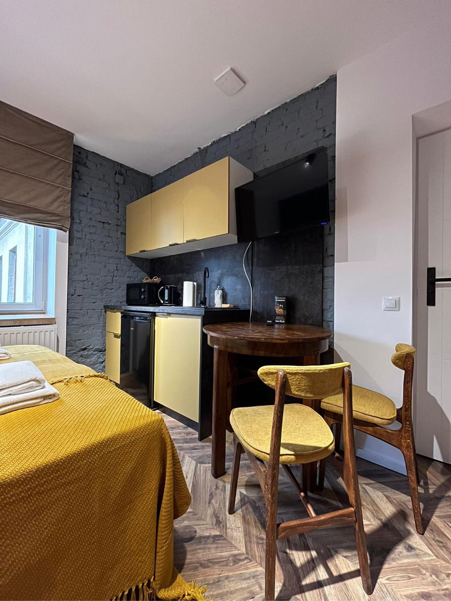 Apartamenty Piotrkowska 28 By Good Time 우치 외부 사진